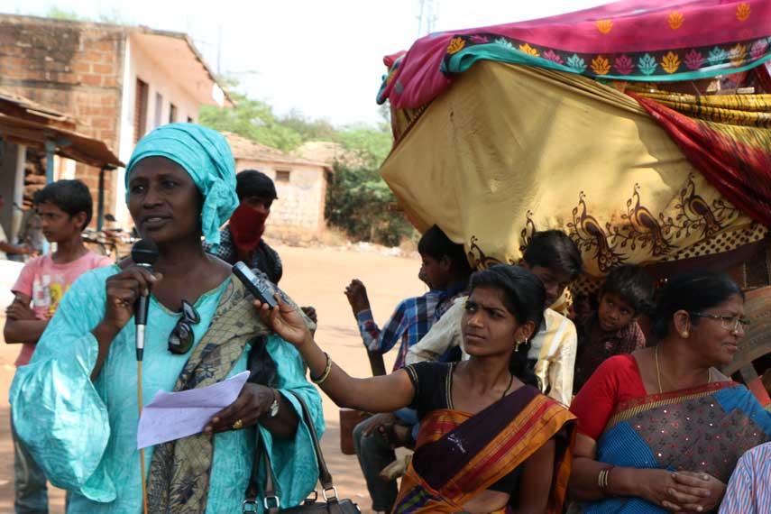 A rural Senegalese leader, addressing a gathering while visiting our counterpart Deccan Development Society in India. A central part of our feminist approach is to organize international exchanges, enabling mutual learning and solidarity-building.